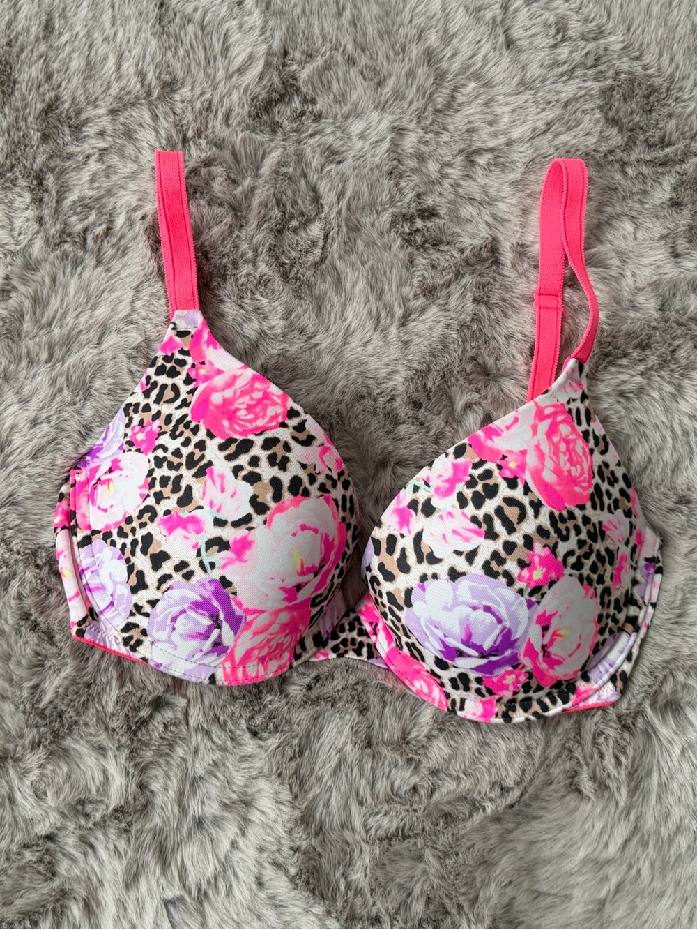 PINK Victoria's Secret Wear Everywhere Push-Up Bra